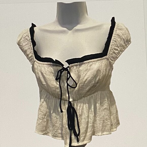 PACSUN BEVERLY AND BECK MAE WHITE TOP NWOT - Picture 5 of 6